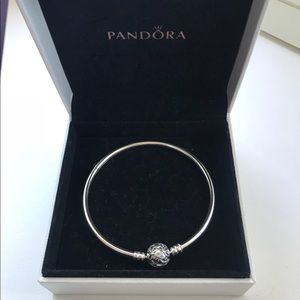 Brand new Pandora Bangle